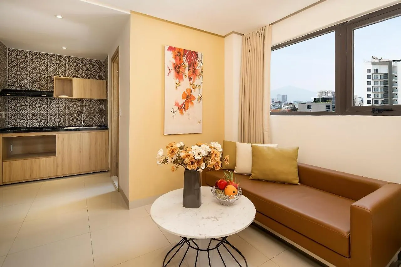 Bella Merry Hotel And Apartment Da Nang 4*,