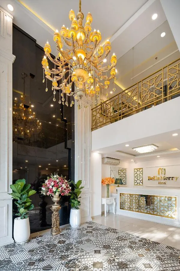Bella Merry Hotel And Apartment Da Nang 4*,
